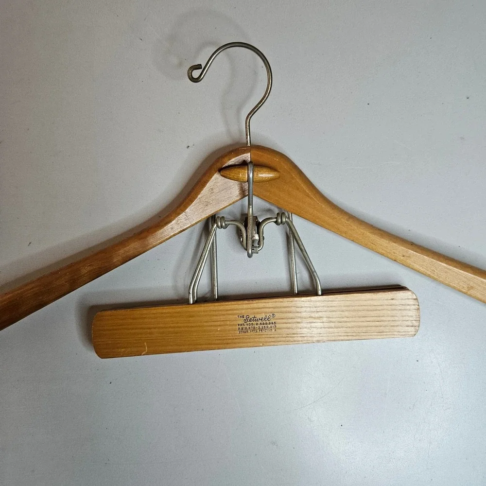 Vintage Setwell Wooden Hangers Set of 2 Suit Pant Skirt Clips Made in USA LS 19